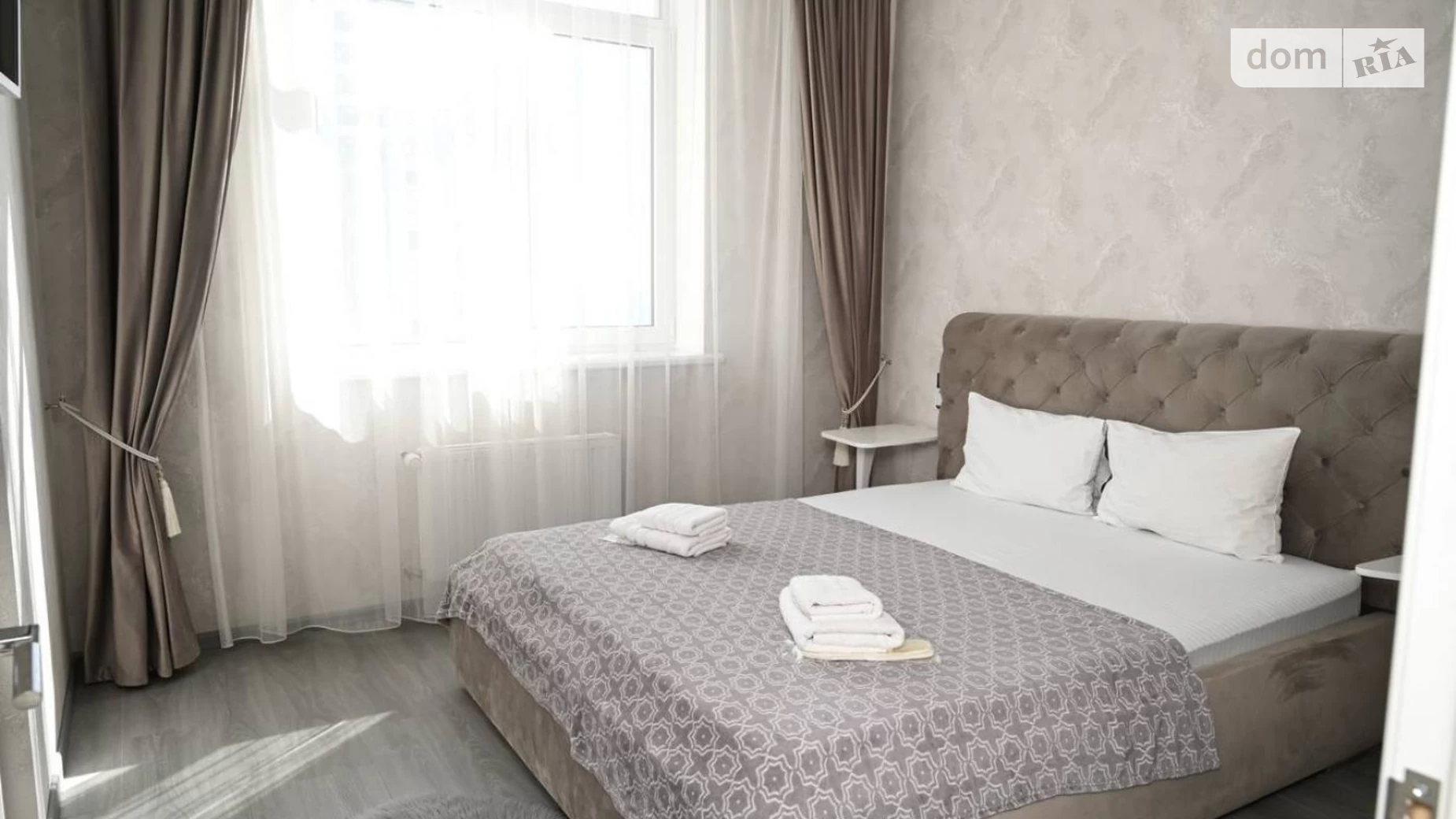 Продается 2-комнатная квартира 55 кв. м в Одессе, плато Гагаринское, 9 - фото 2