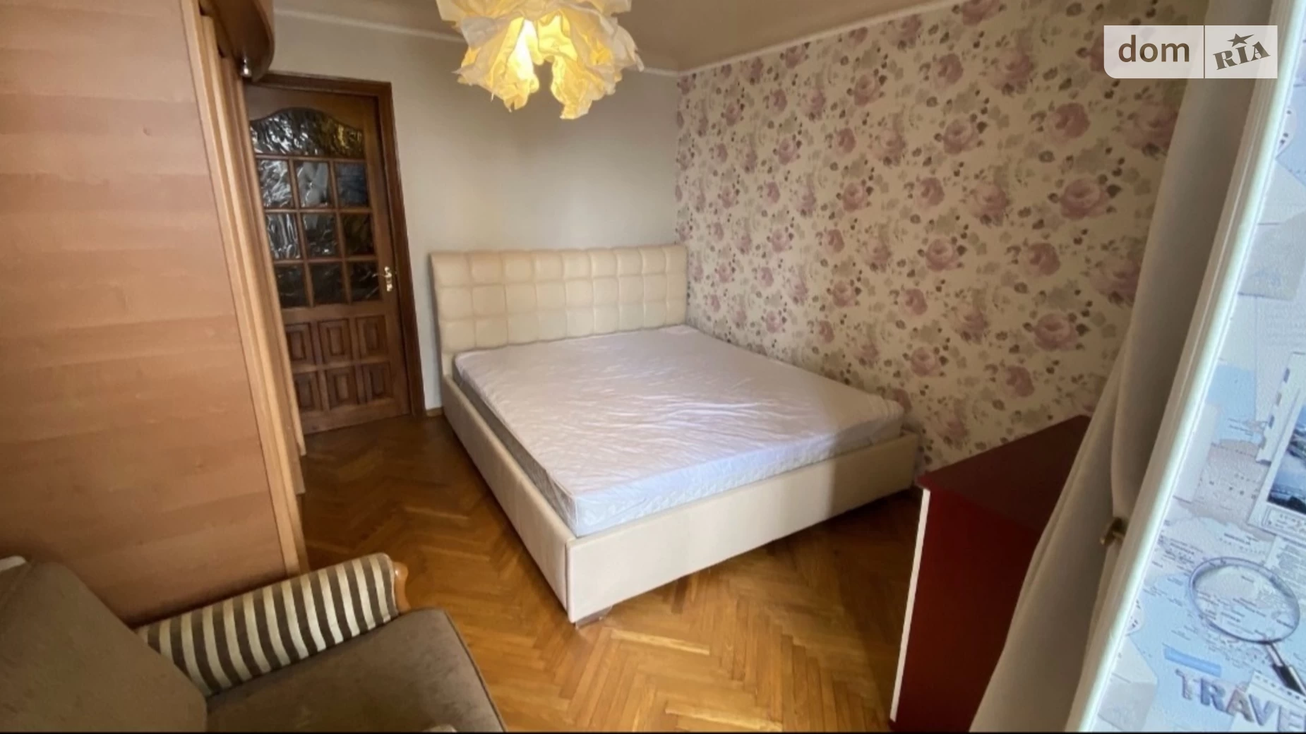 Продается 2-комнатная квартира 51 кв. м в Киеве, бул. Русановский, 1