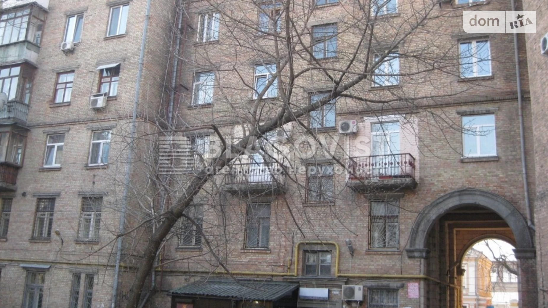 Продається 2-кімнатна квартира 43 кв. м у Києві, вул. Володимирська, 9