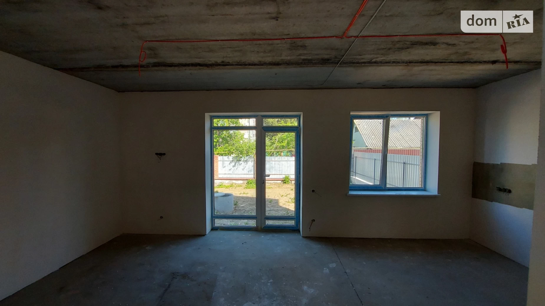 Продается дом на 2 этажа 125 кв. м с камином, цена: 130000 $ - фото 2