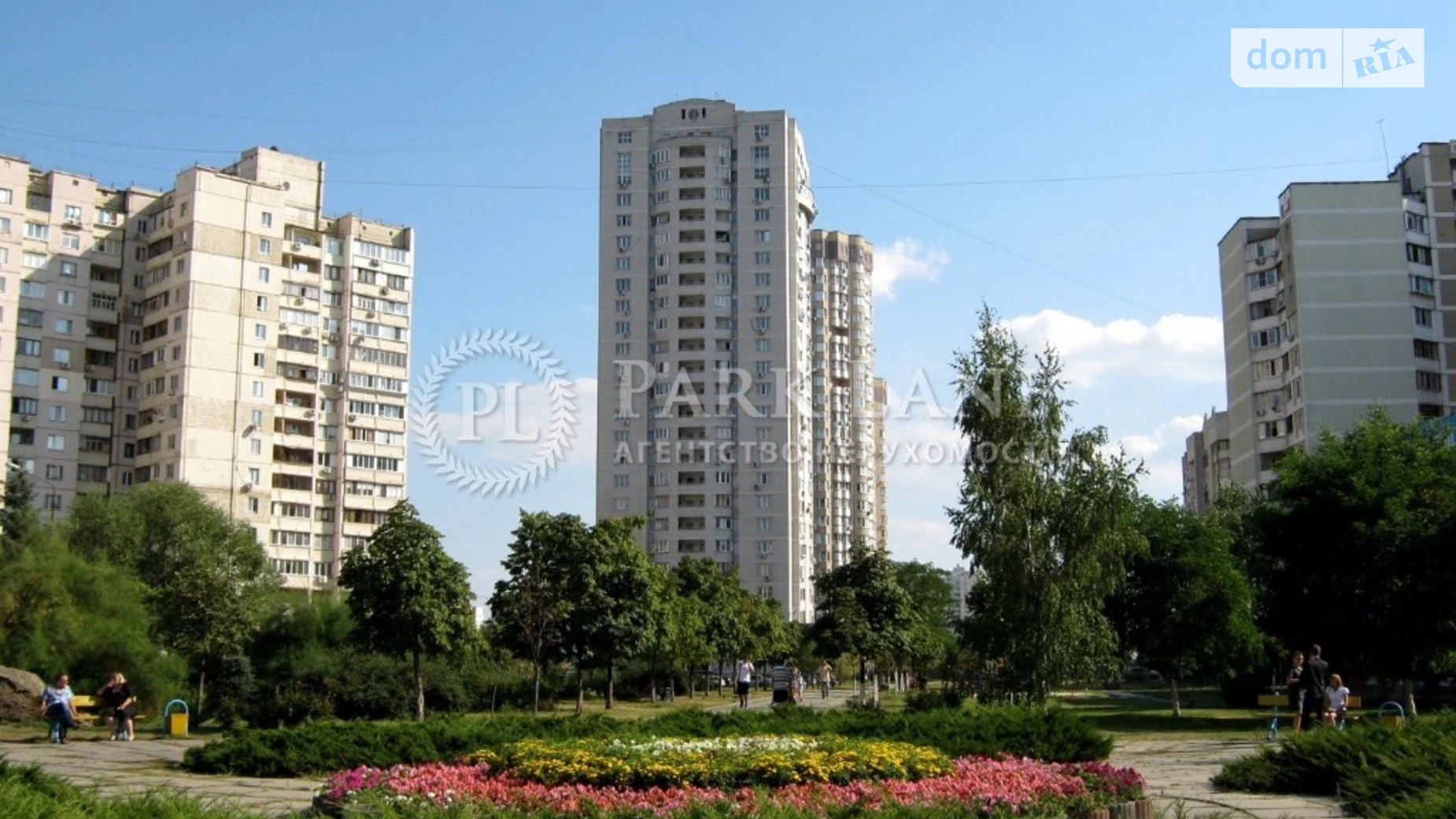 Продается 3-комнатная квартира 103 кв. м в Киеве, ул. Александра Кошица, 9Б
