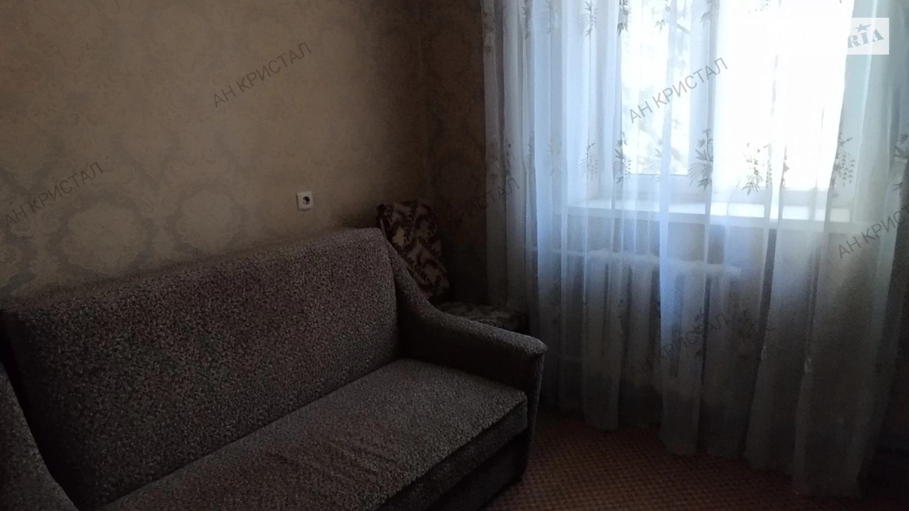 Продається 2-кімнатна квартира 24 кв. м у Чорноморську, вул. 1 Травня