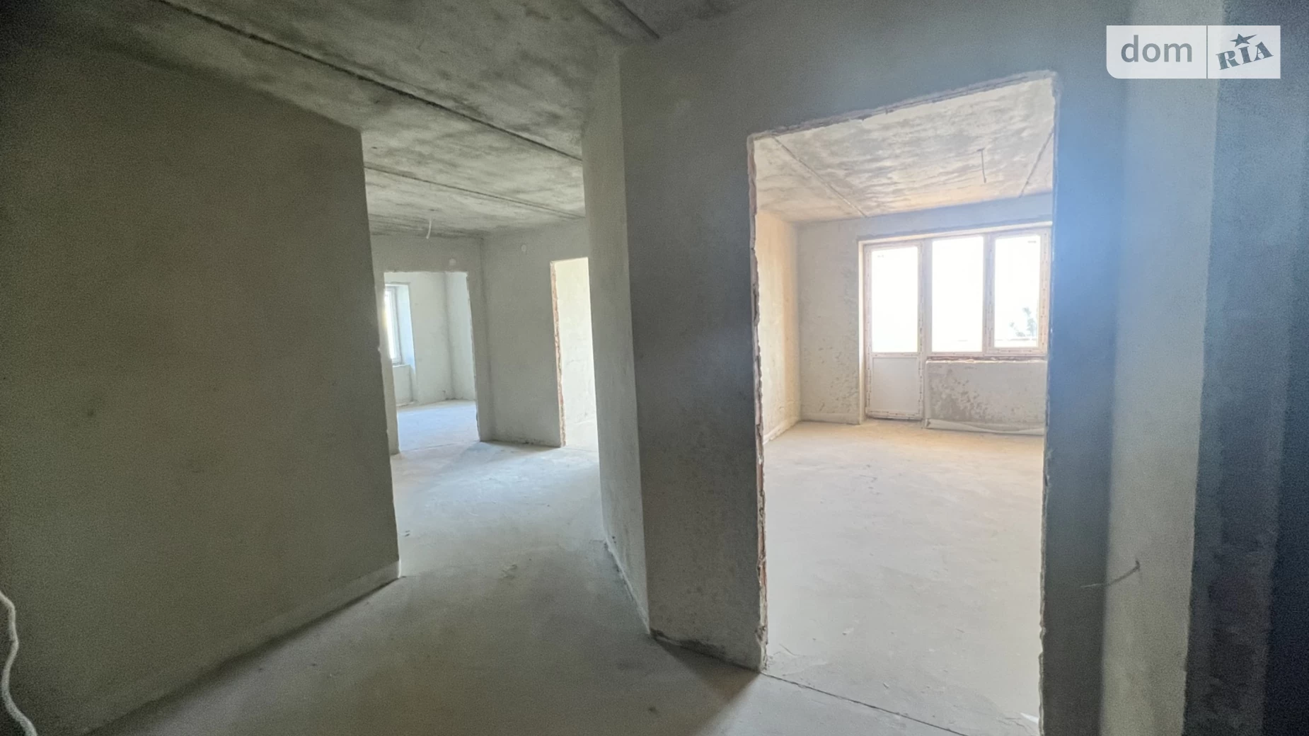 3-комнатная квартира 86 кв. м в Тернополе, ул. Пирогова - фото 2