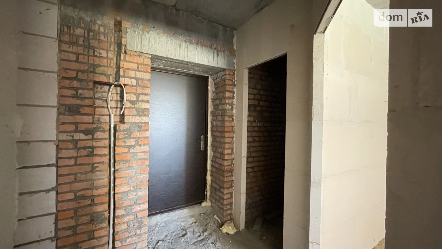 Продается 1-комнатная квартира 38 кв. м в Шевченково, ул. Столичная - фото 2