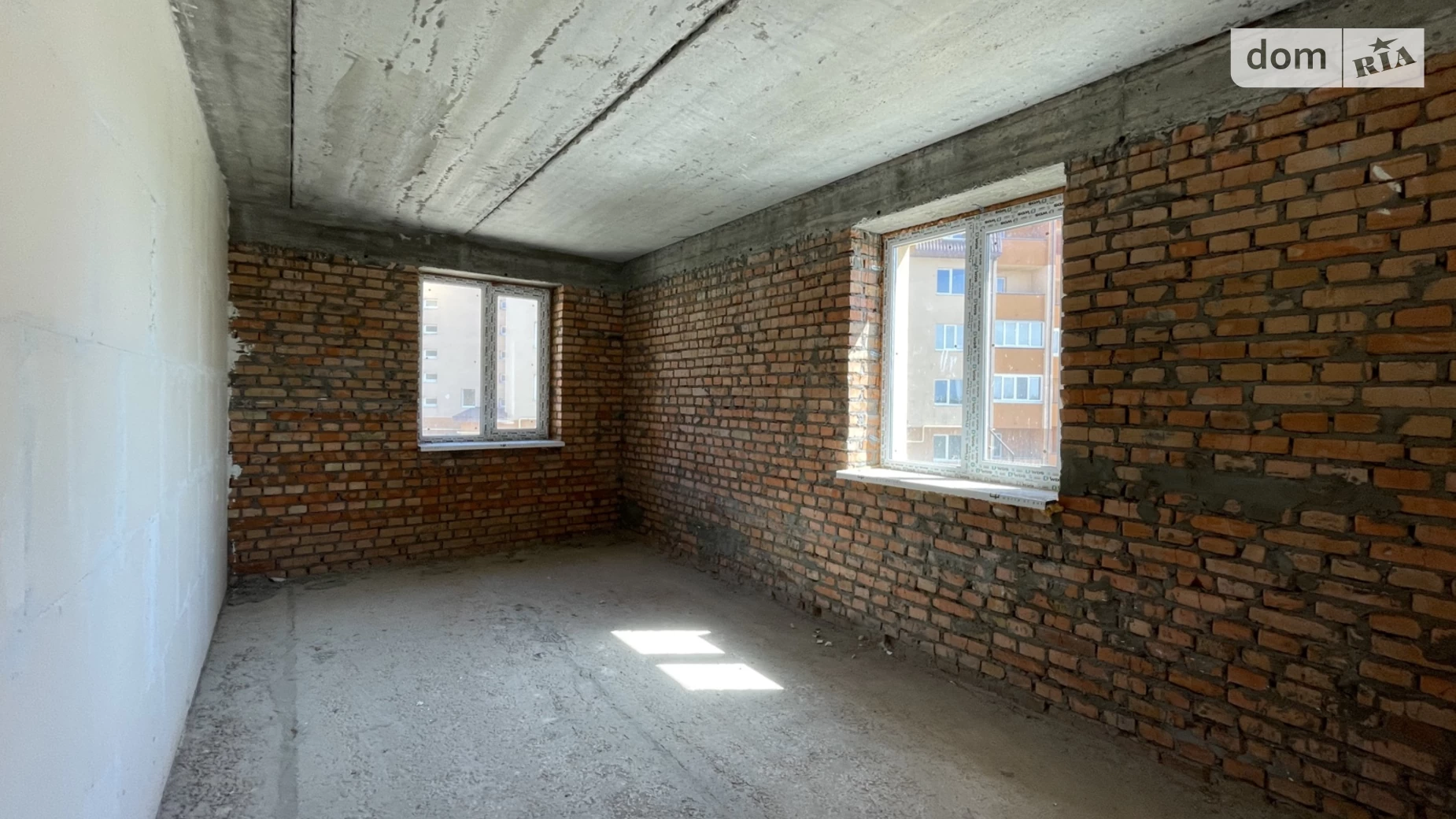 Продается 1-комнатная квартира 47 кв. м в Шевченково, ул. Столичная - фото 2