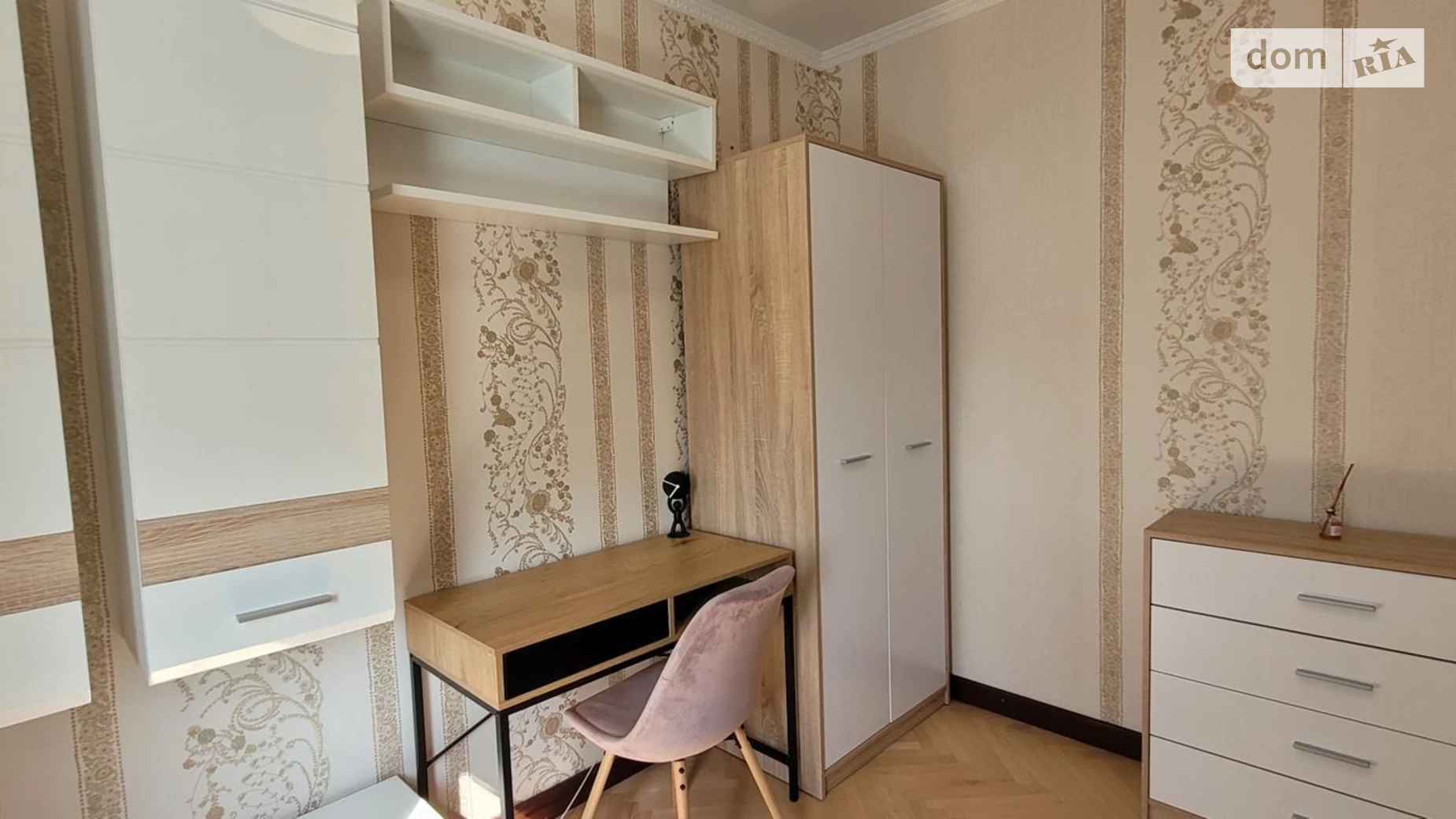 Продается 3-комнатная квартира 81 кв. м в Киеве, ул. Ивана Пулюя, 5А - фото 2