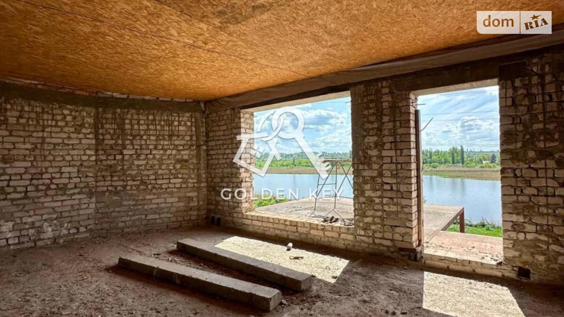 Продается дом на 3 этажа 300 кв. м с террасой, цена: 75000 $ - фото 3