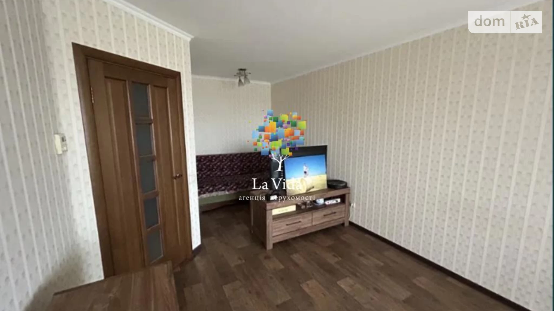 Продается 1-комнатная квартира 45 кв. м в Святопетровское, ул. Тепличная, 42