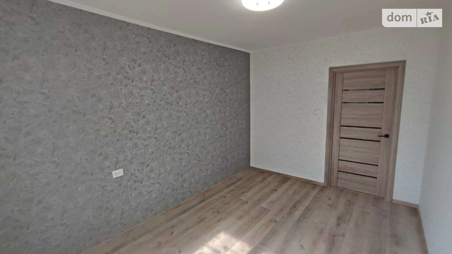 Продается 2-комнатная квартира 50 кв. м в Хмельницком, ул. Тернопольская, 34