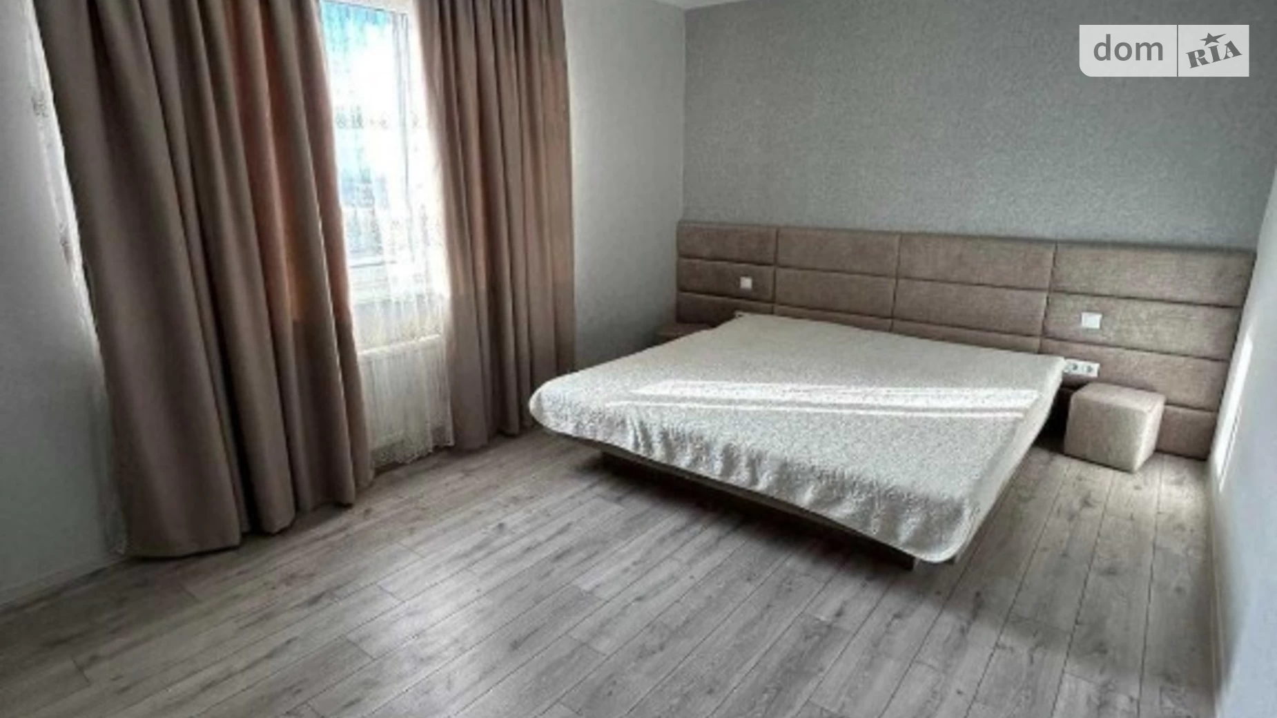 Продается 2-комнатная квартира 60 кв. м в Крыжановка, ул. Академика Сахарова, 3Б