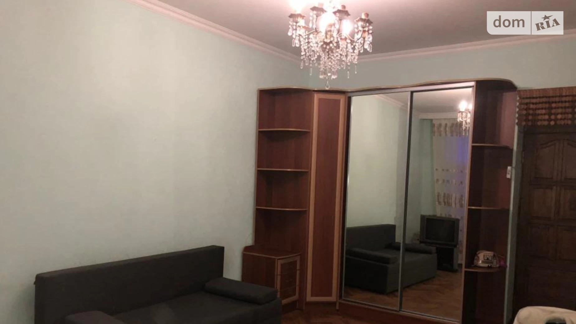 Продається 4-кімнатна квартира 146 кв. м у Одесі, вул. Осипова