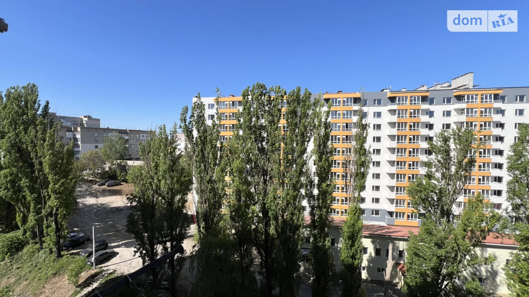 Продается 1-комнатная квартира 42.7 кв. м в Виннице, ул. Марии Примаченко(Покрышкина)
