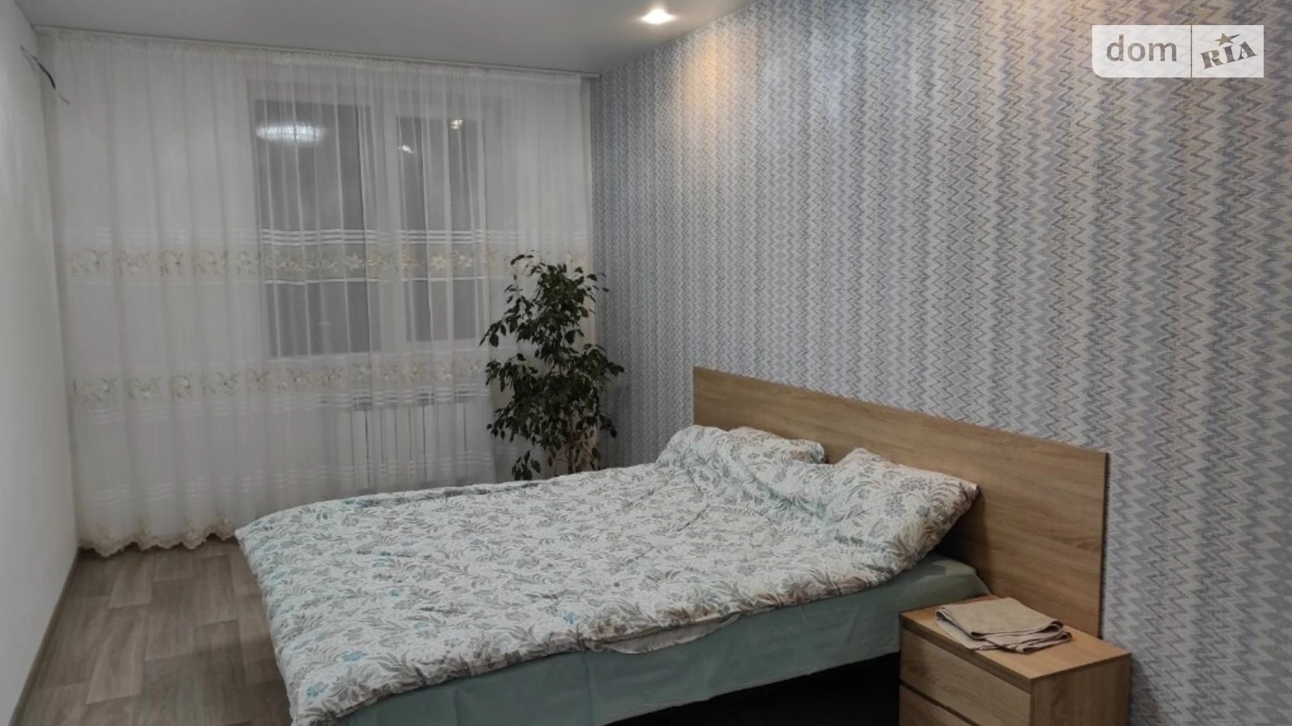 Продается 1-комнатная квартира 42 кв. м в Виннице, ул. Пирогова