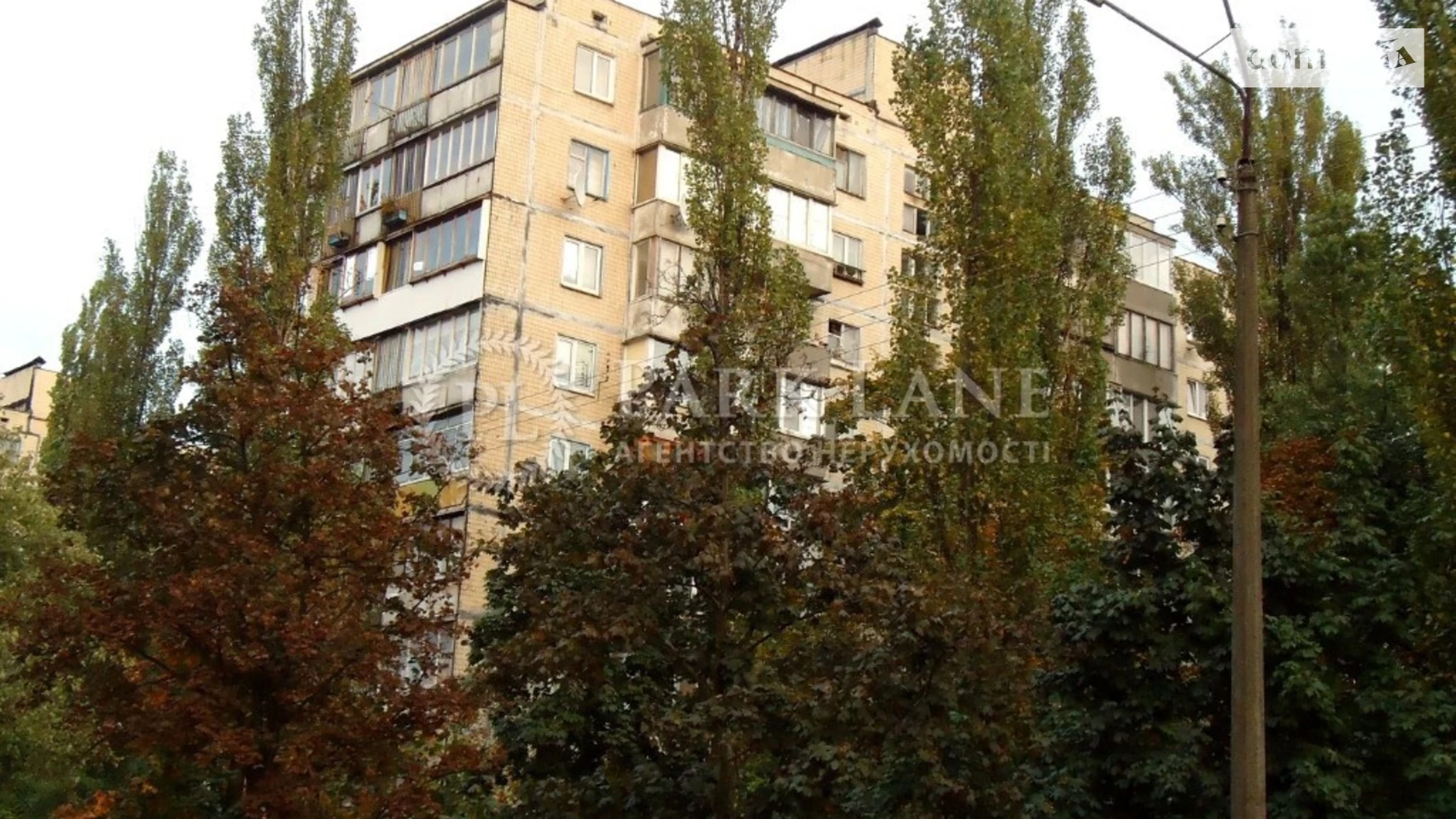 Продается 2-комнатная квартира 51 кв. м в Киеве, ул. Шолом-Алейхема, 24