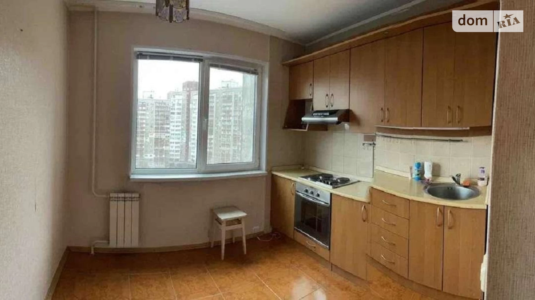 Продается 3-комнатная квартира 74 кв. м в Киеве, ул. Академика Заболотного, 80
