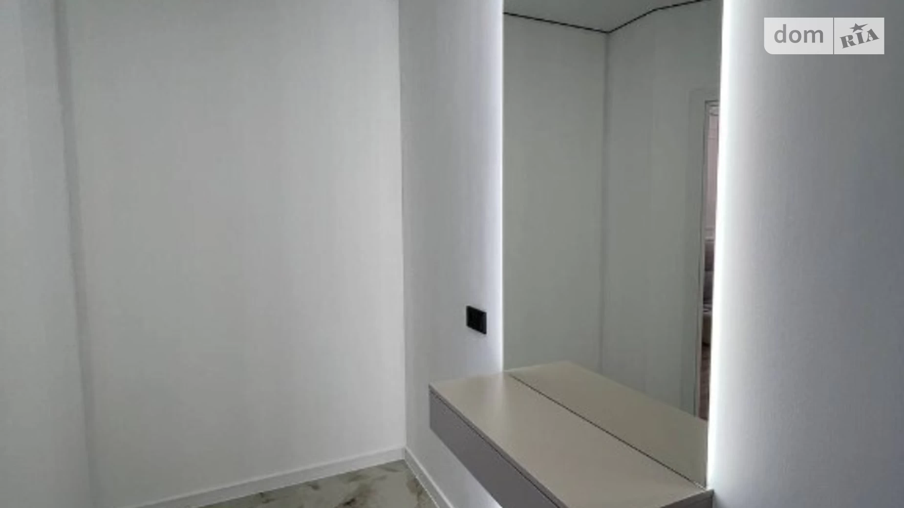 Продается 1-комнатная квартира 43.5 кв. м в Ивано-Франковске, ул. Высочана Семена, 18 - фото 4