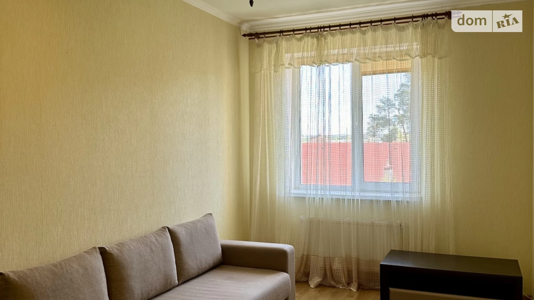 Продається 1-кімнатна квартира 40 кв. м у Ірпені, вул. Лісова