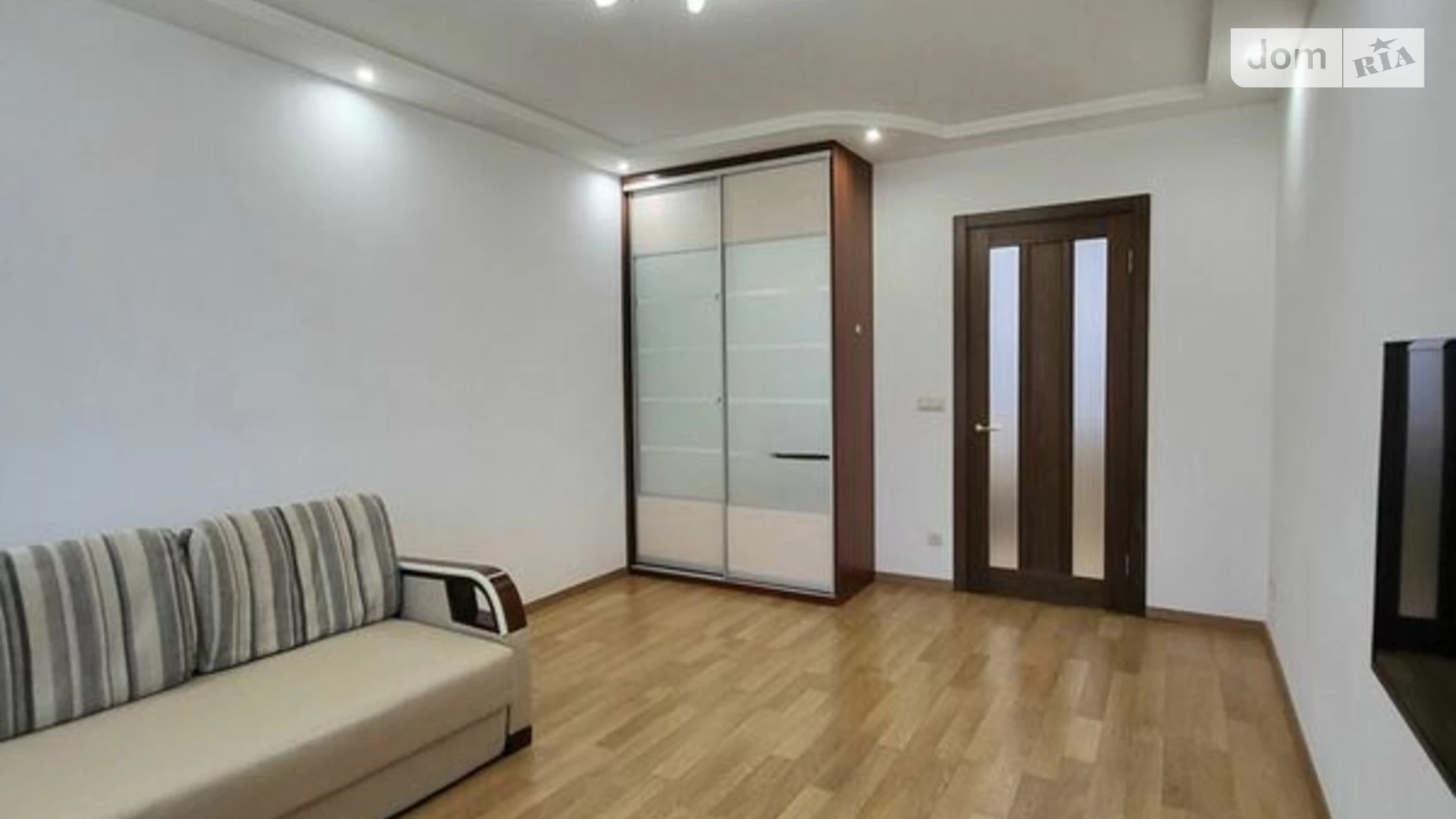 Продается 1-комнатная квартира 43 кв. м в Киеве, ул. Елены Пчилки, 2Б - фото 5