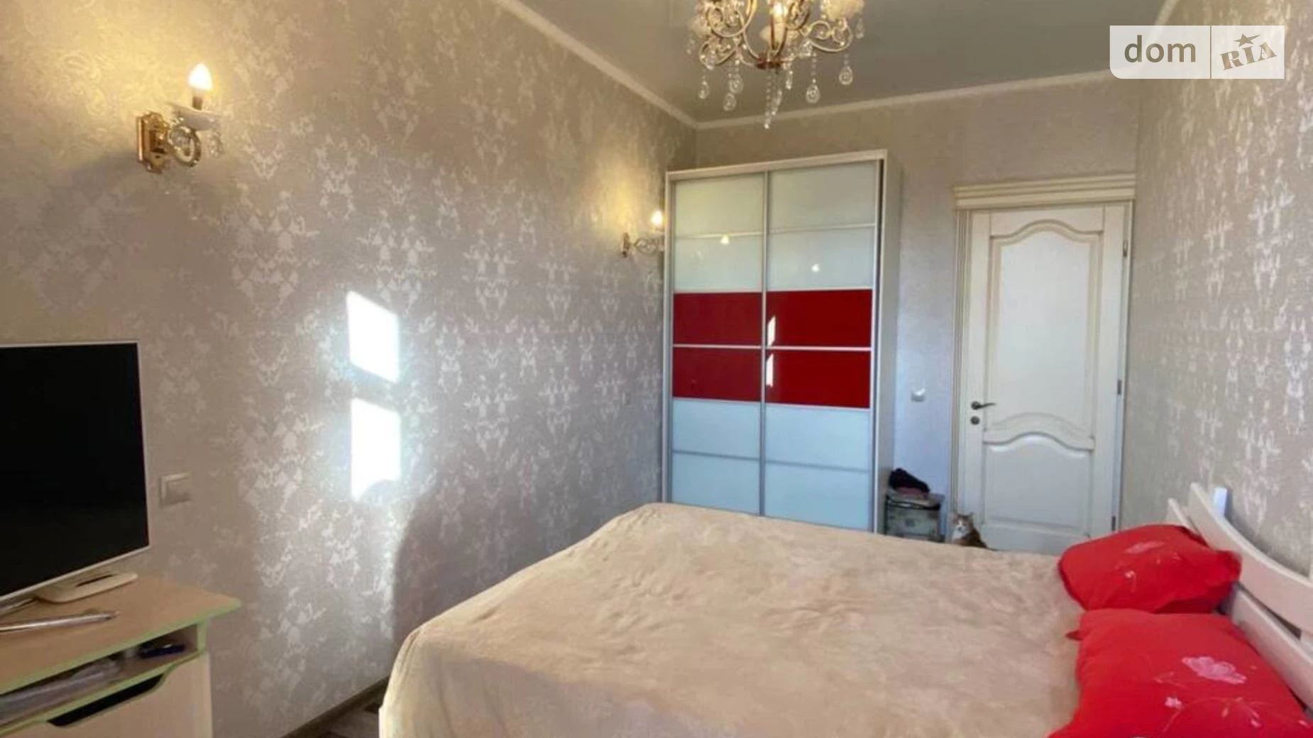 Продается 2-комнатная квартира 87 кв. м в Черноморске, ул. Радостная - фото 5