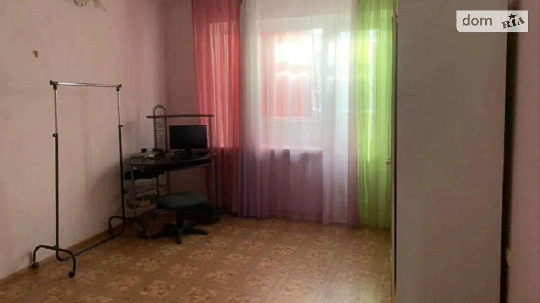 Продается 1-комнатная квартира 36 кв. м в Николаеве, ул. Лазурная, 3