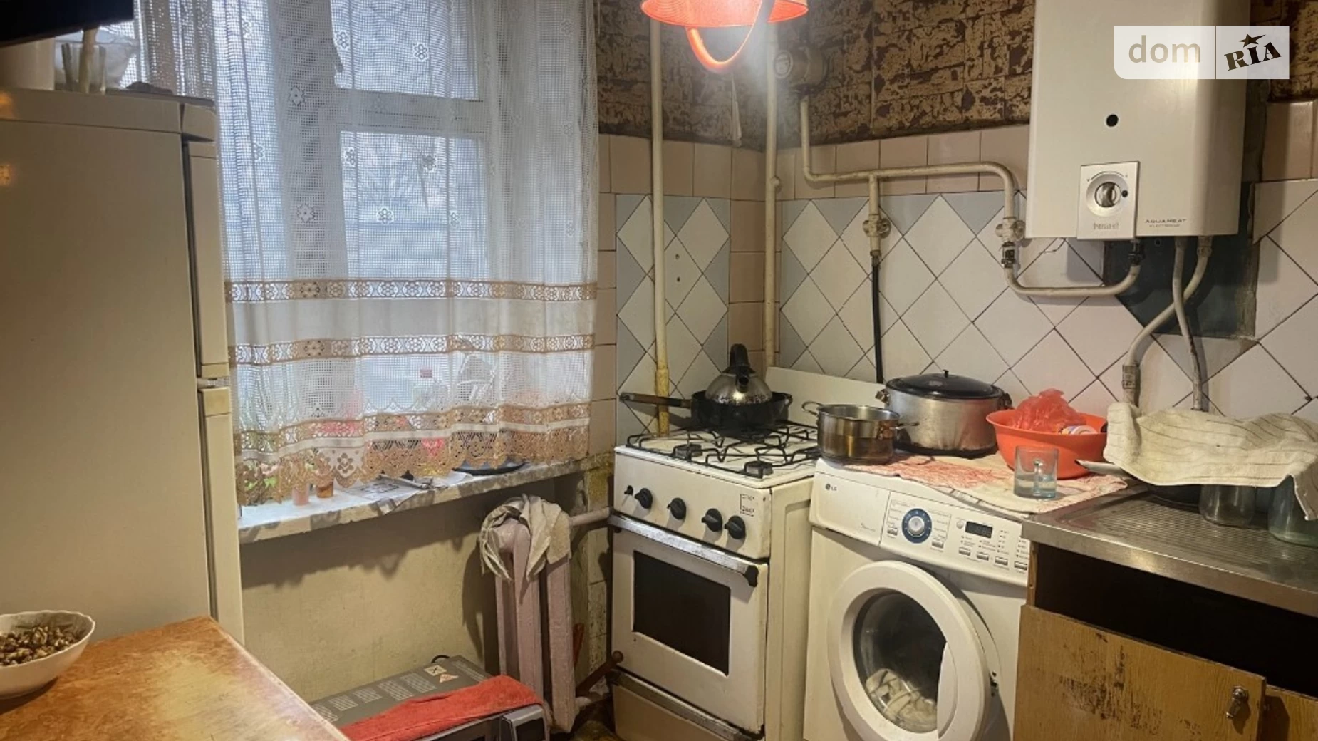 Продается 3-комнатная квартира 55.5 кв. м в Хмельницком, ул. Шевченко