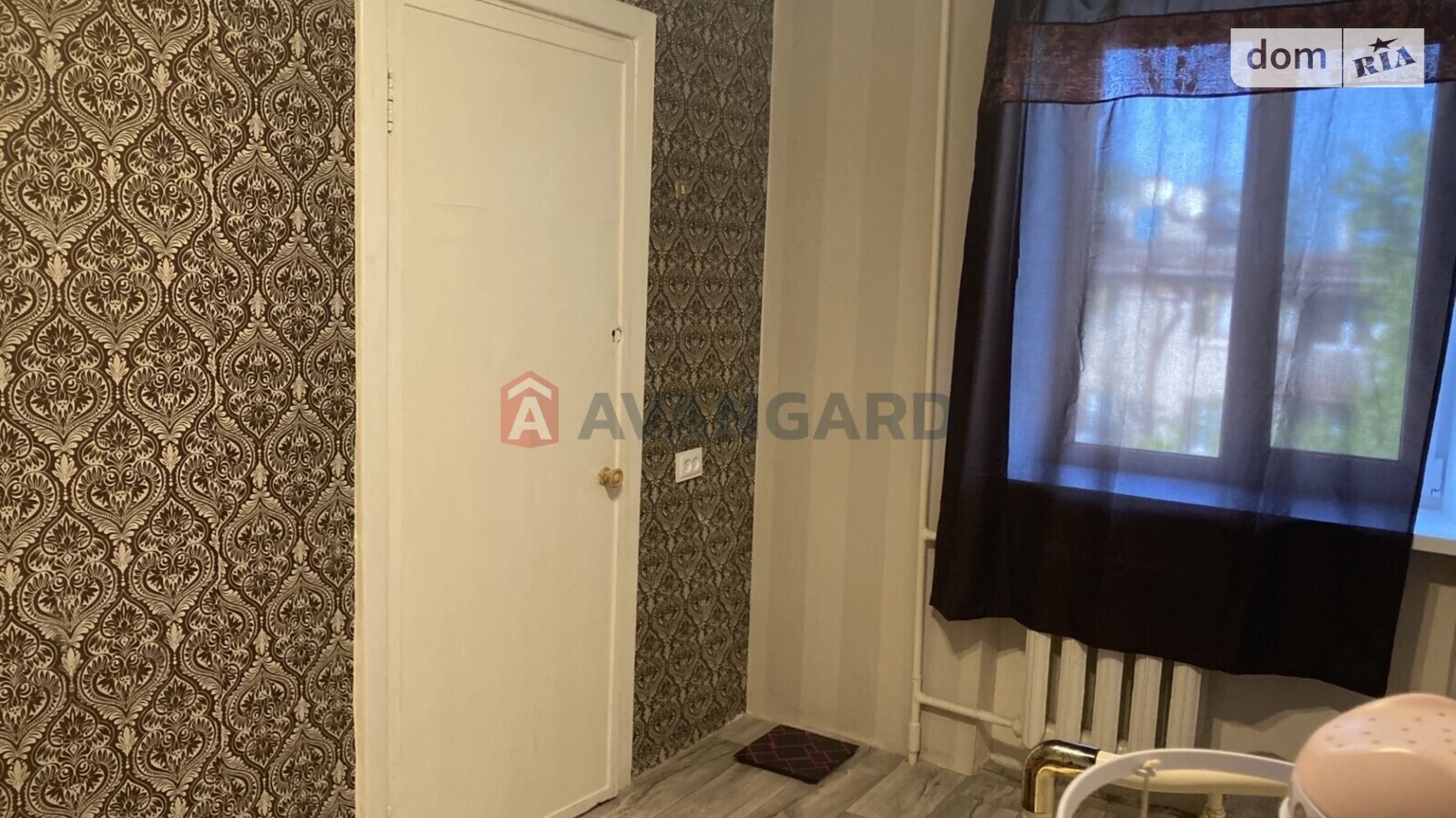 Продается 3-комнатная квартира 55.1 кв. м в Каменском, просп. Свободы, 97 - фото 2