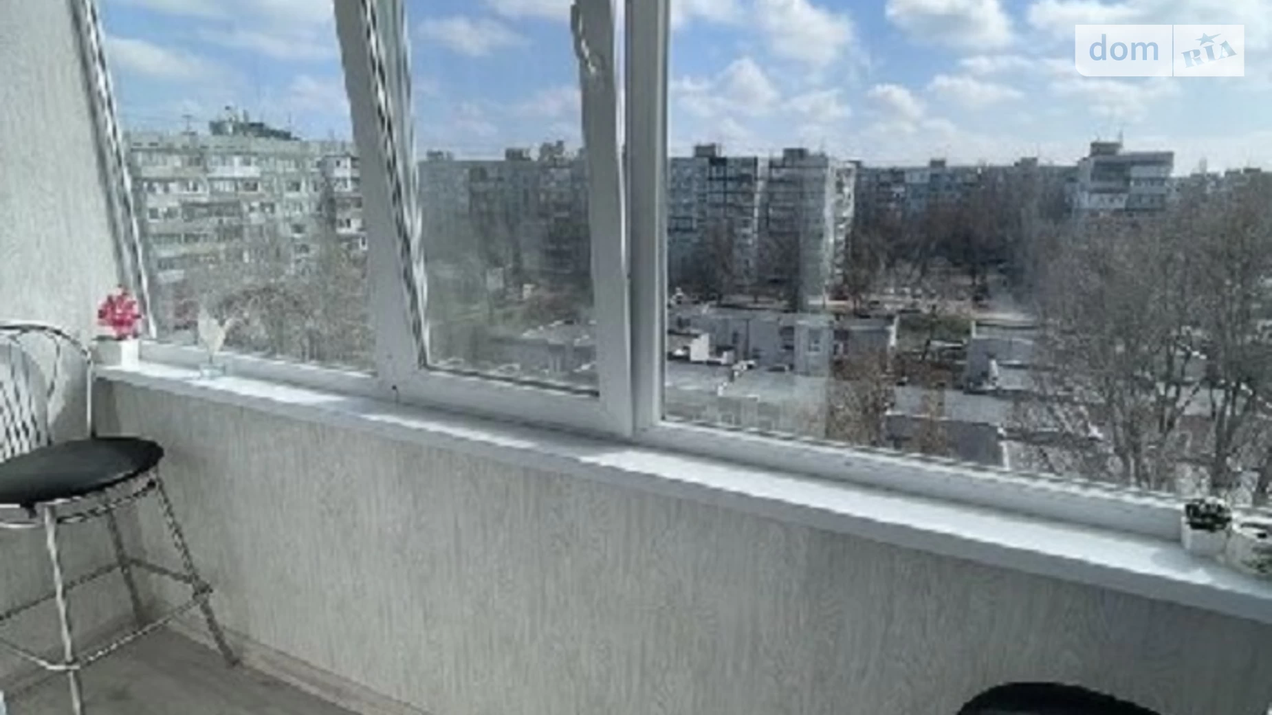 3-комнатная квартира 69 кв. м в Запорожье, ул. Героев 93-й бригады - фото 3