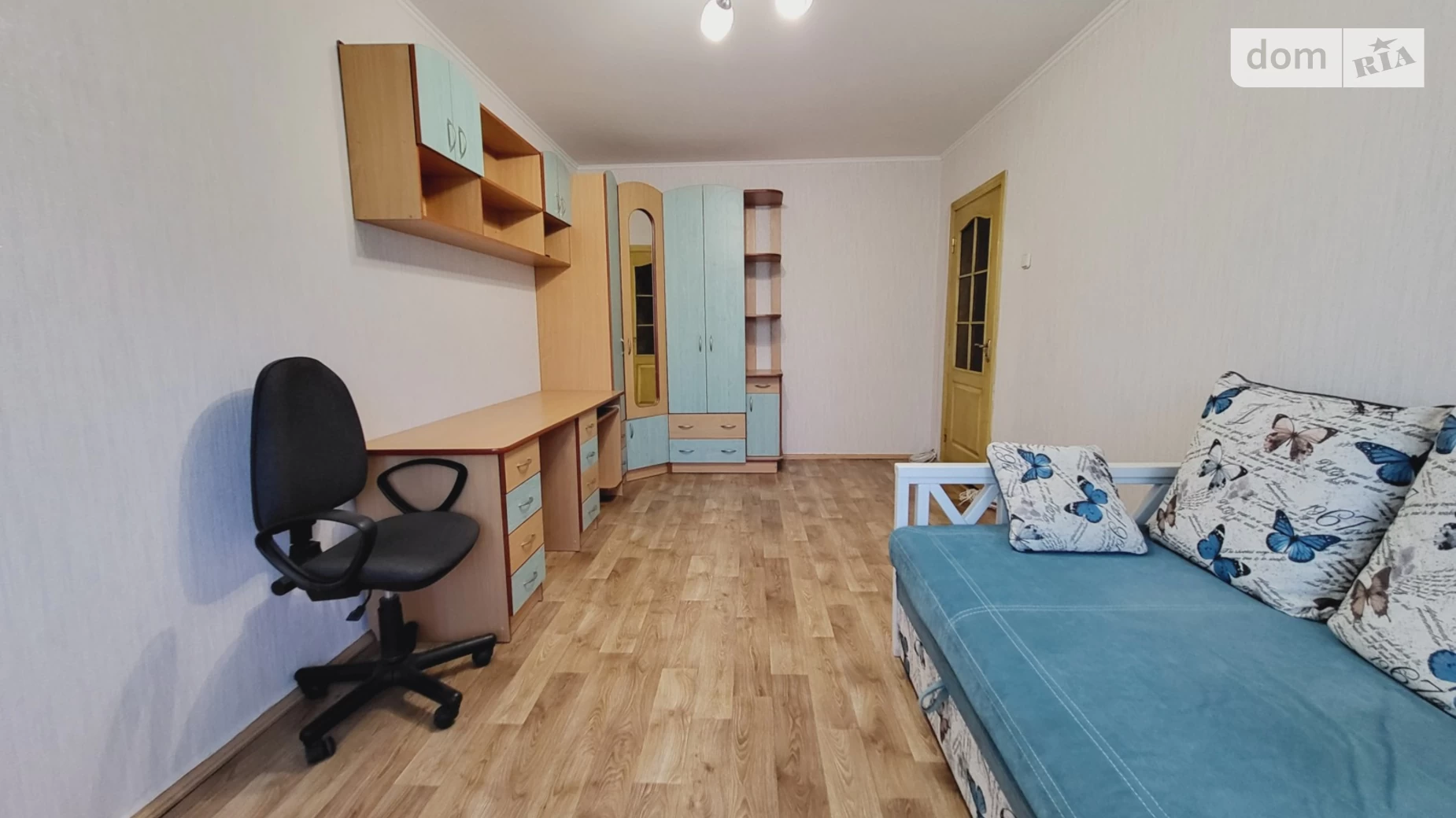 Продается 1-комнатная квартира 30 кв. м в Виннице, ул. Андрея Первозванного