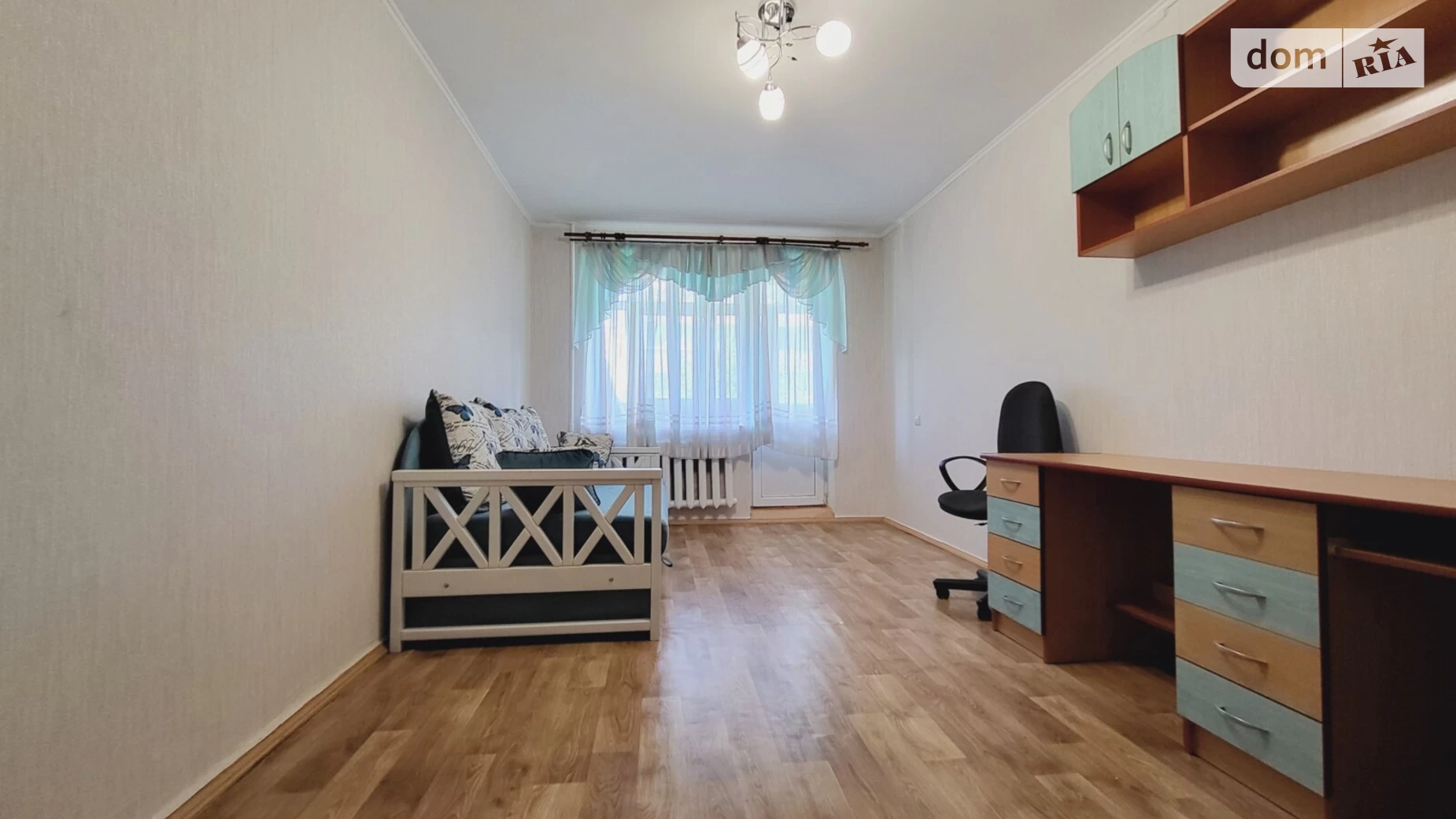 Продается 1-комнатная квартира 30 кв. м в Виннице, ул. Андрея Первозванного