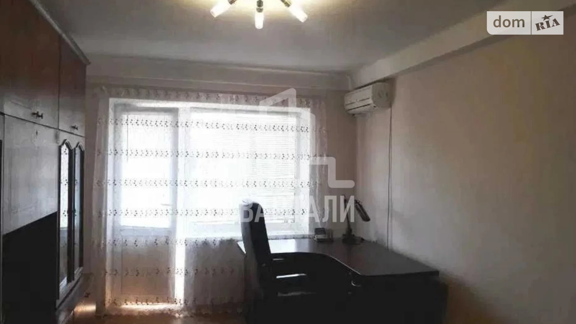Продается 1-комнатная квартира 47 кв. м в Киеве, ул. Евстафия Дашкевича, 19А - фото 2