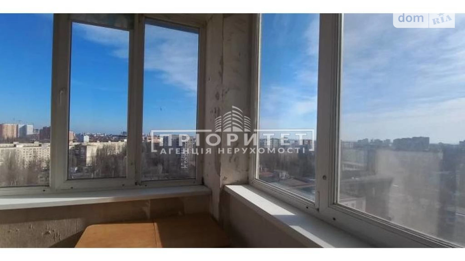 Продается 1-комнатная квартира 37.3 кв. м в Одессе, просп. Небесной Сотни