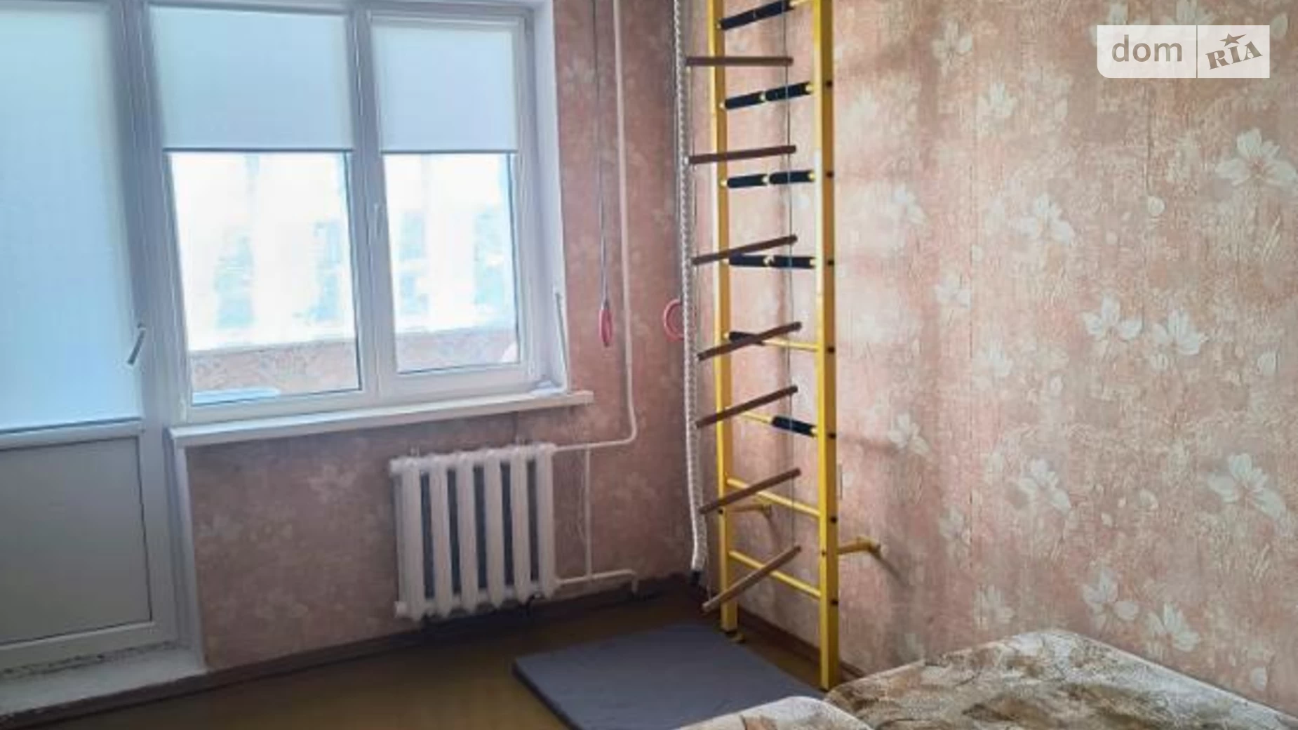 Продается 3-комнатная квартира 66 кв. м в Ровно, ул. Соборная, 263