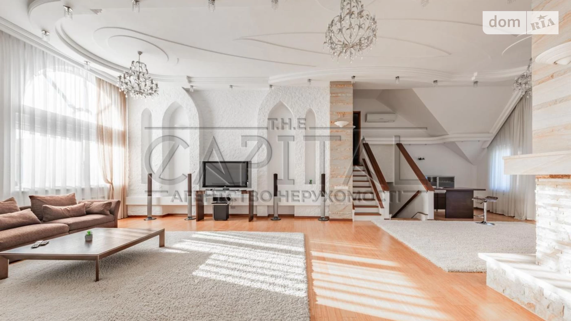 Продается дом на 3 этажа 920 кв. м с балконом, цена: 990000 $ - фото 2