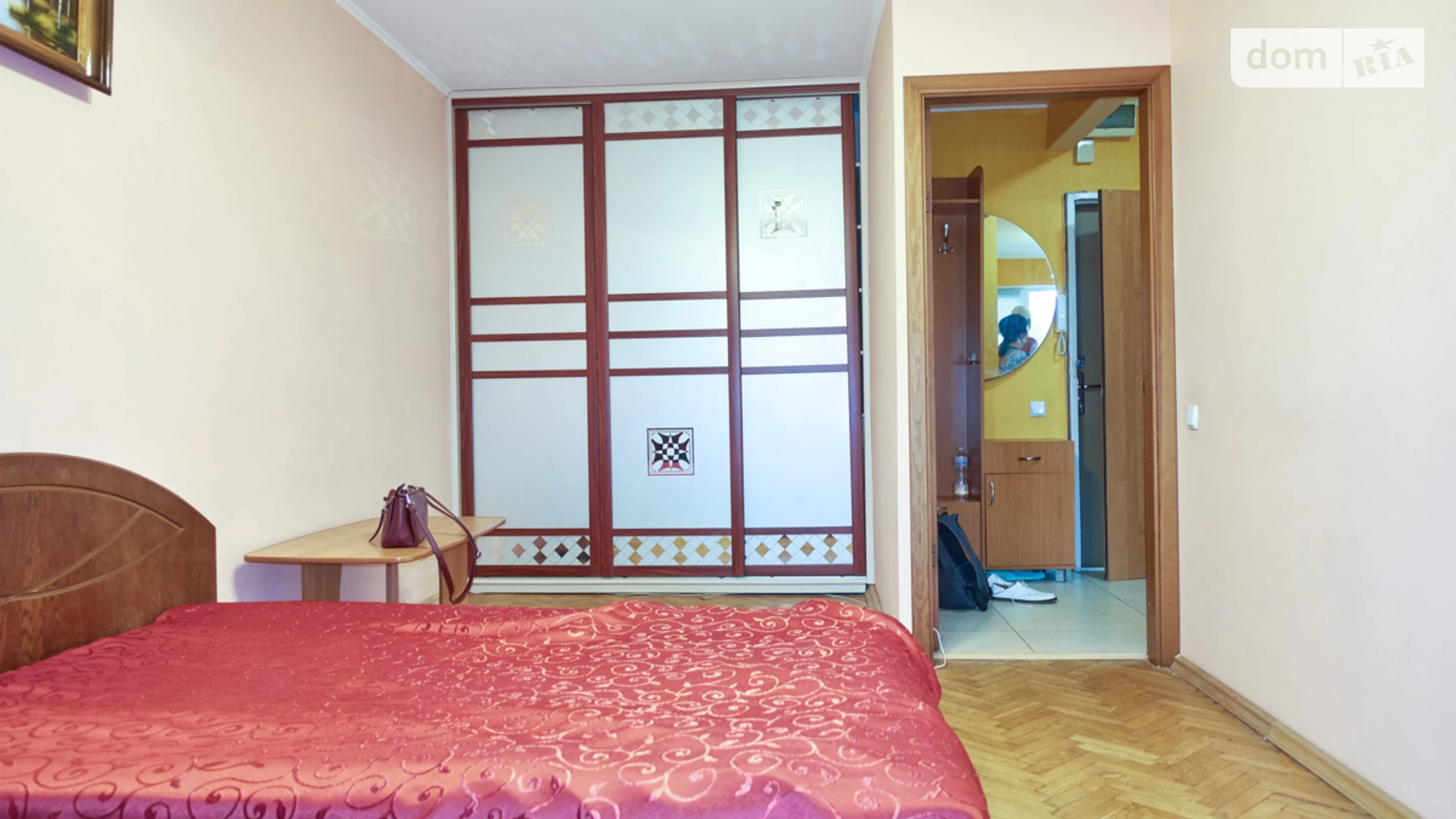 Продается 1-комнатная квартира 31 кв. м в Киеве, бул. Леси Украинки, 14А