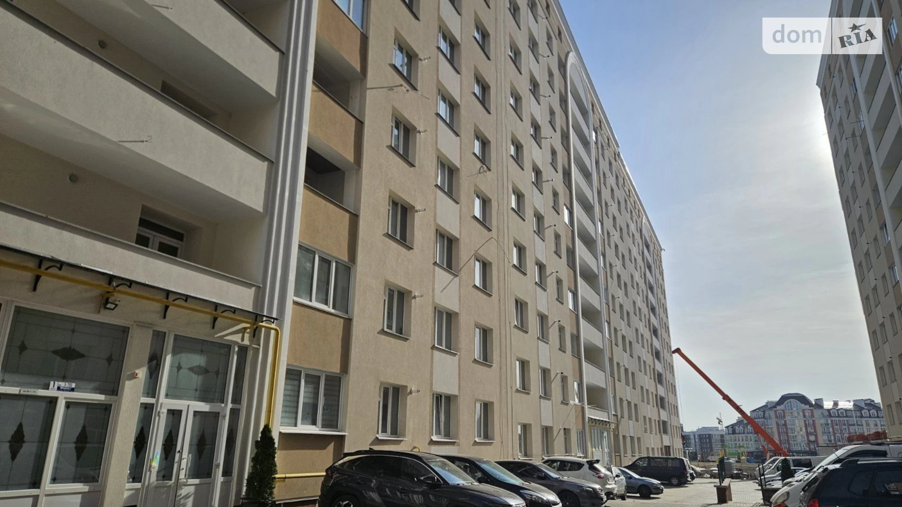 Продается 2-комнатная квартира 69 кв. м в Хмельницком, ул. Кармелюка, 3/5