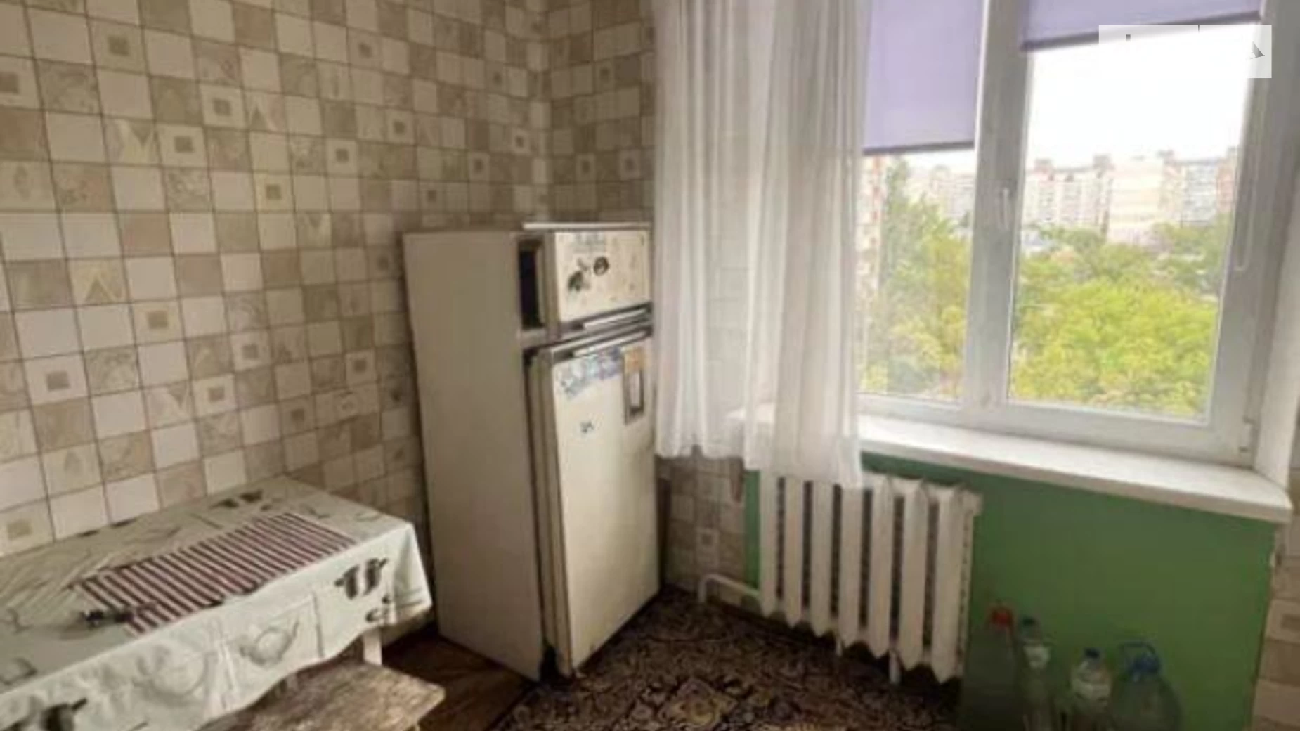 Продается 1-комнатная квартира 35 кв. м в Одессе, ул. Академика Заболотного, 47
