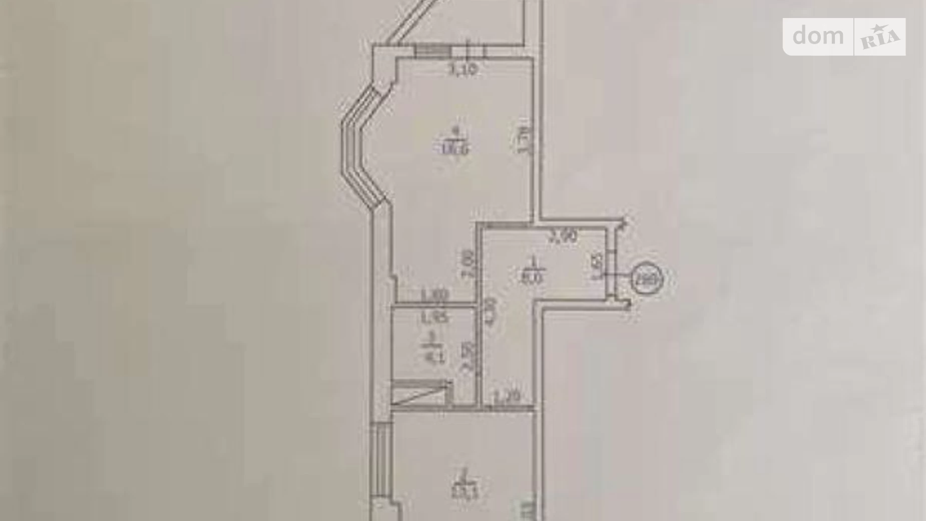 Продается 1-комнатная квартира 42 кв. м в Одессе, ул. Балковская, 137Г