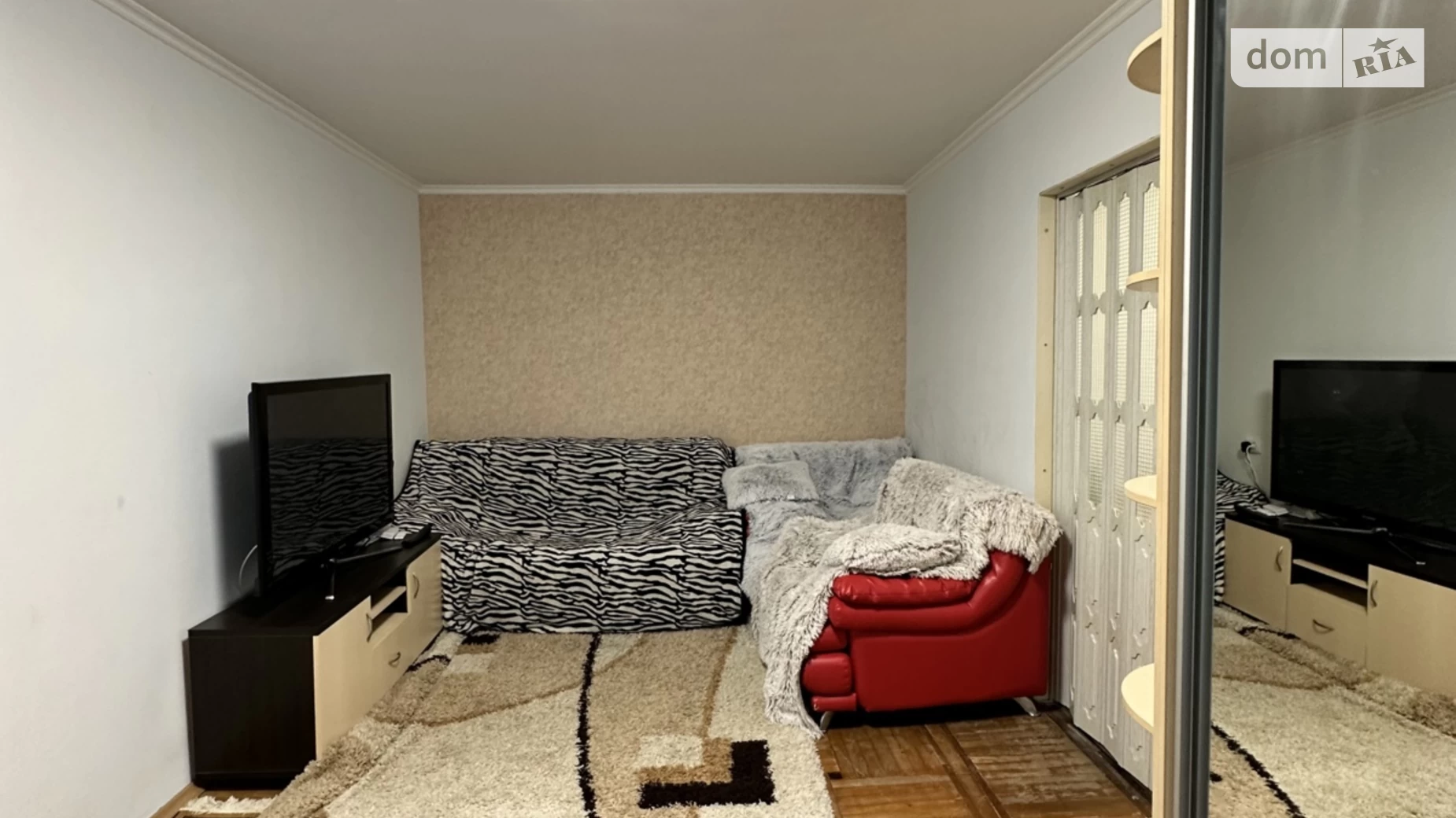 Продается 2-комнатная квартира 50 кв. м в Одессе, ул. Давида Ойстраха
