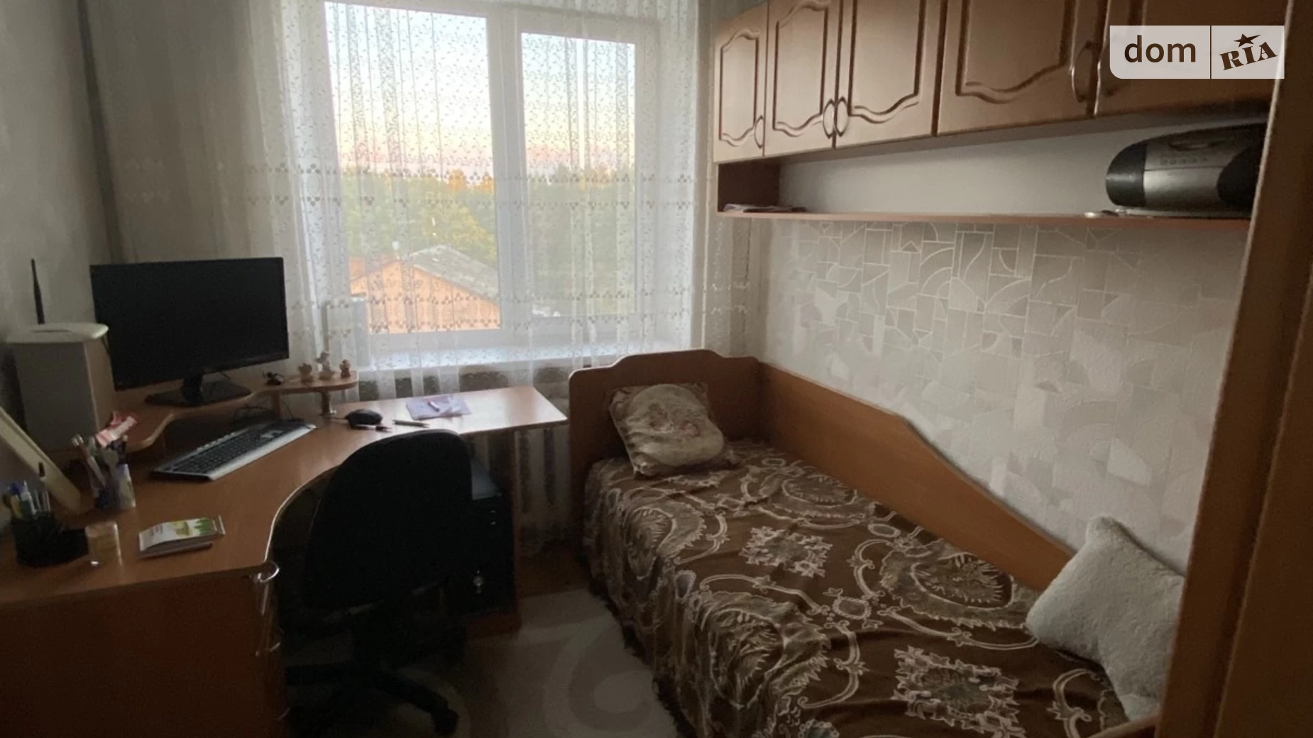 Продається 3-кімнатна квартира 77 кв. м у Немирові, вул. Ліцейна(50 років ВЛКСМ)