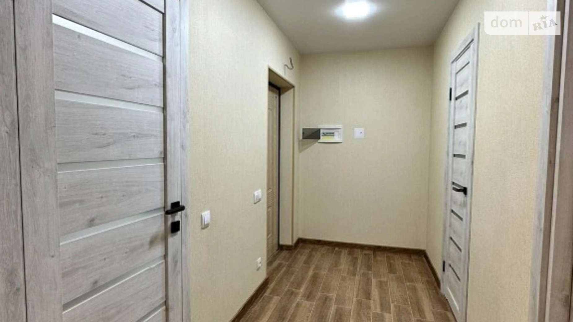 Продается 1-комнатная квартира 47 кв. м в, цена: 58800 $ - фото 2