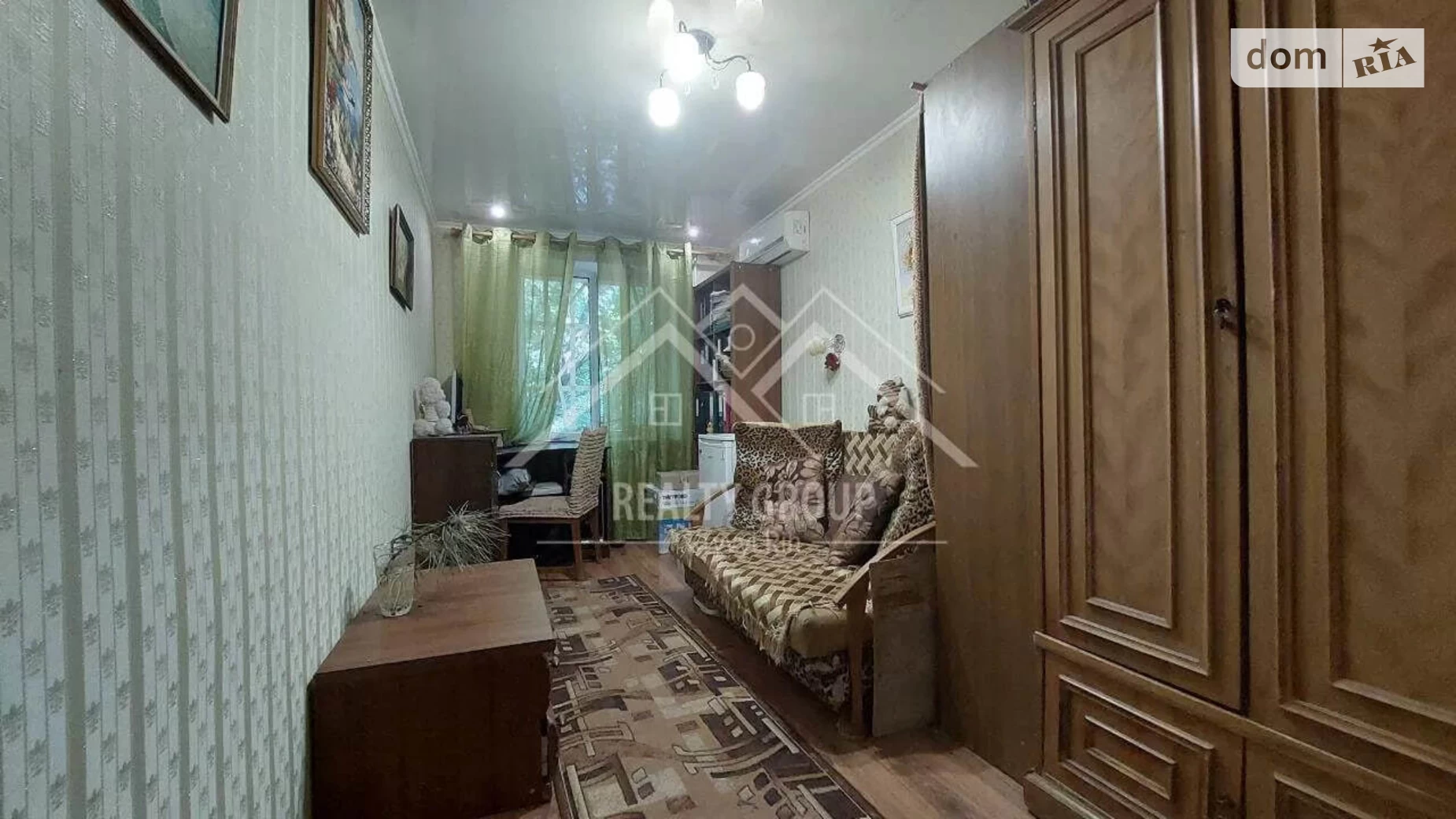 Продается 3-комнатная квартира 58 кв. м в Кривом Роге, ул. Степана Тильги(Революционная)