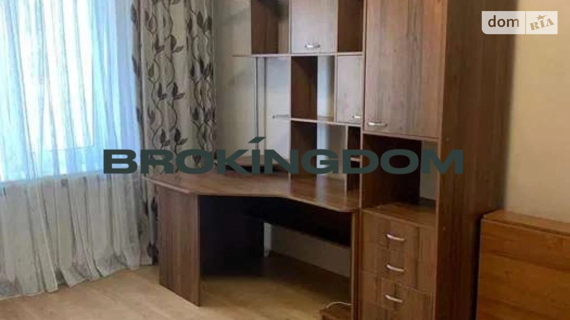 Продается 3-комнатная квартира 96 кв. м в Киеве, ул. Олевская, 7