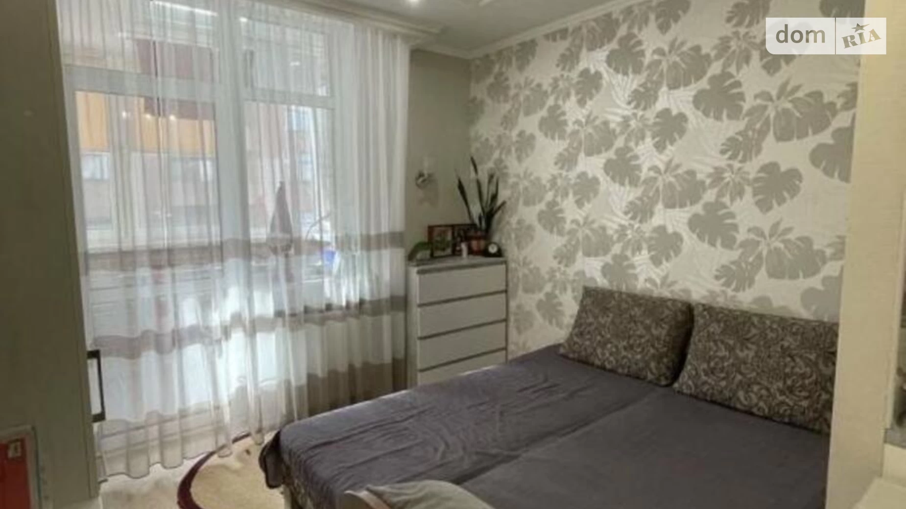 Продается 1-комнатная квартира 42 кв. м в Киеве, просп. Европейского Союза(Правды), 45 - фото 3