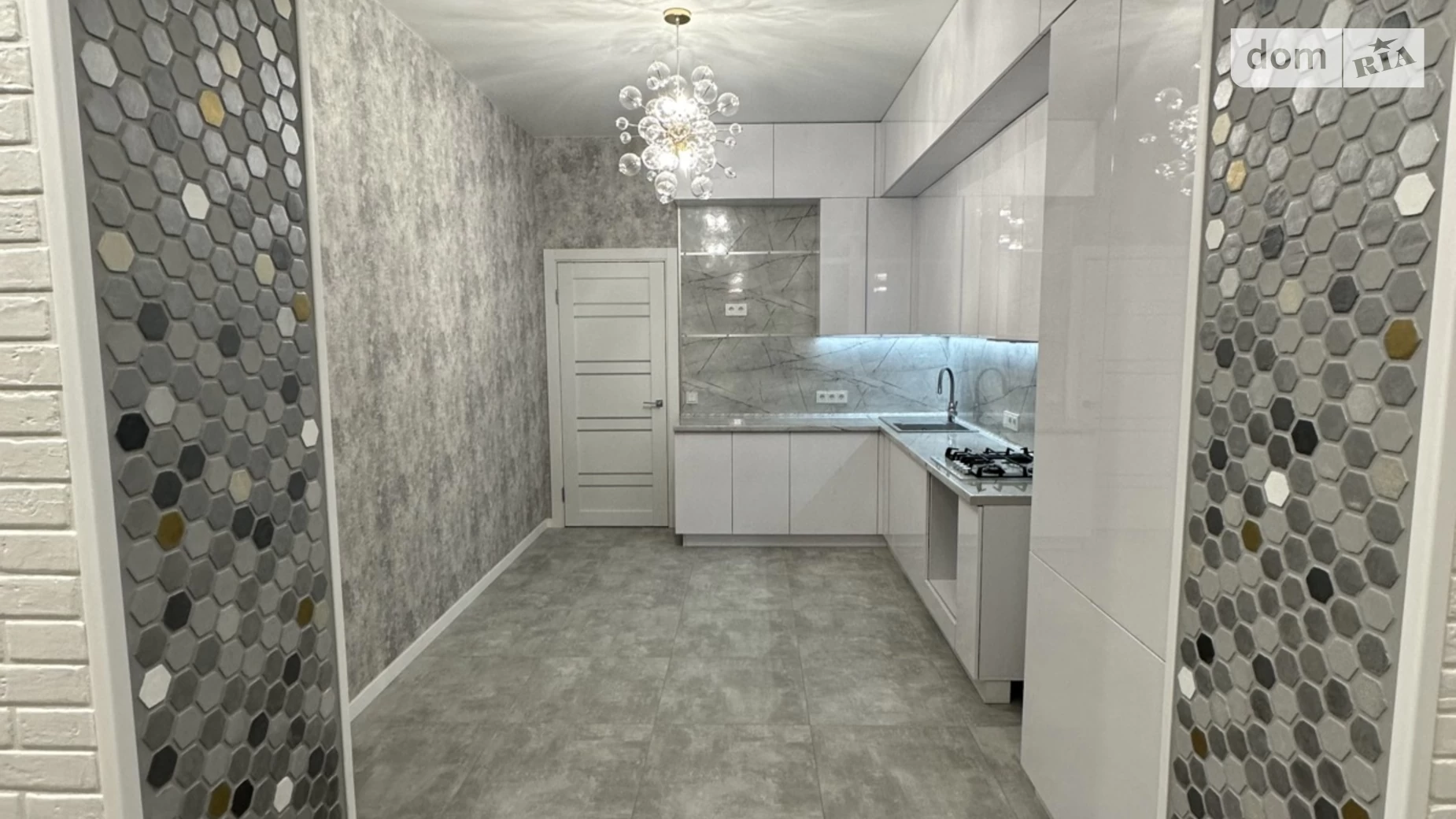 Продається 1-кімнатна квартира 53 кв. м у Кременчуку, вул. Київська, 14А - фото 5