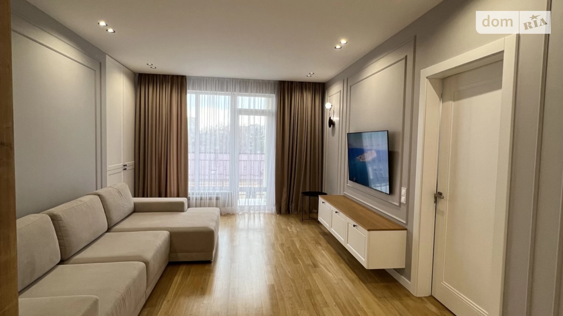 Продается 2-комнатная квартира 71.7 кв. м в, цена: 145000 $ - фото 2