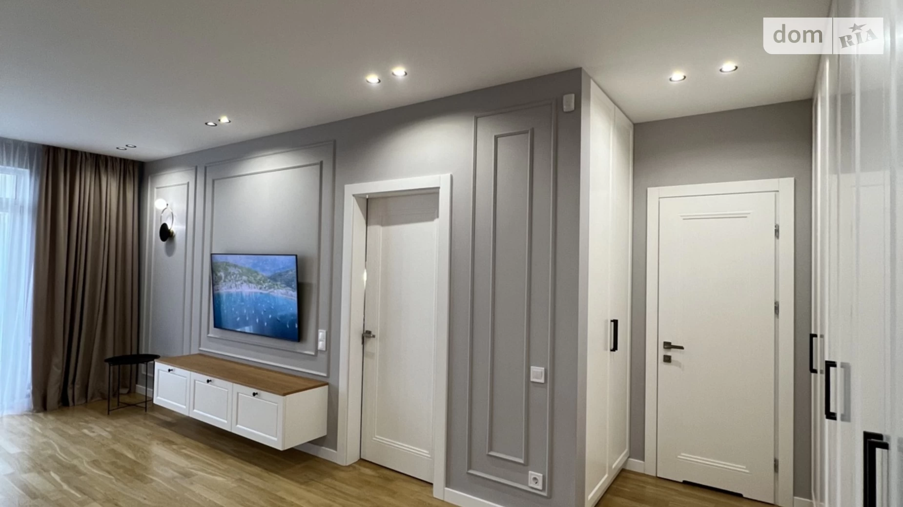 Продается 2-комнатная квартира 71.7 кв. м в, цена: 145000 $ - фото 3