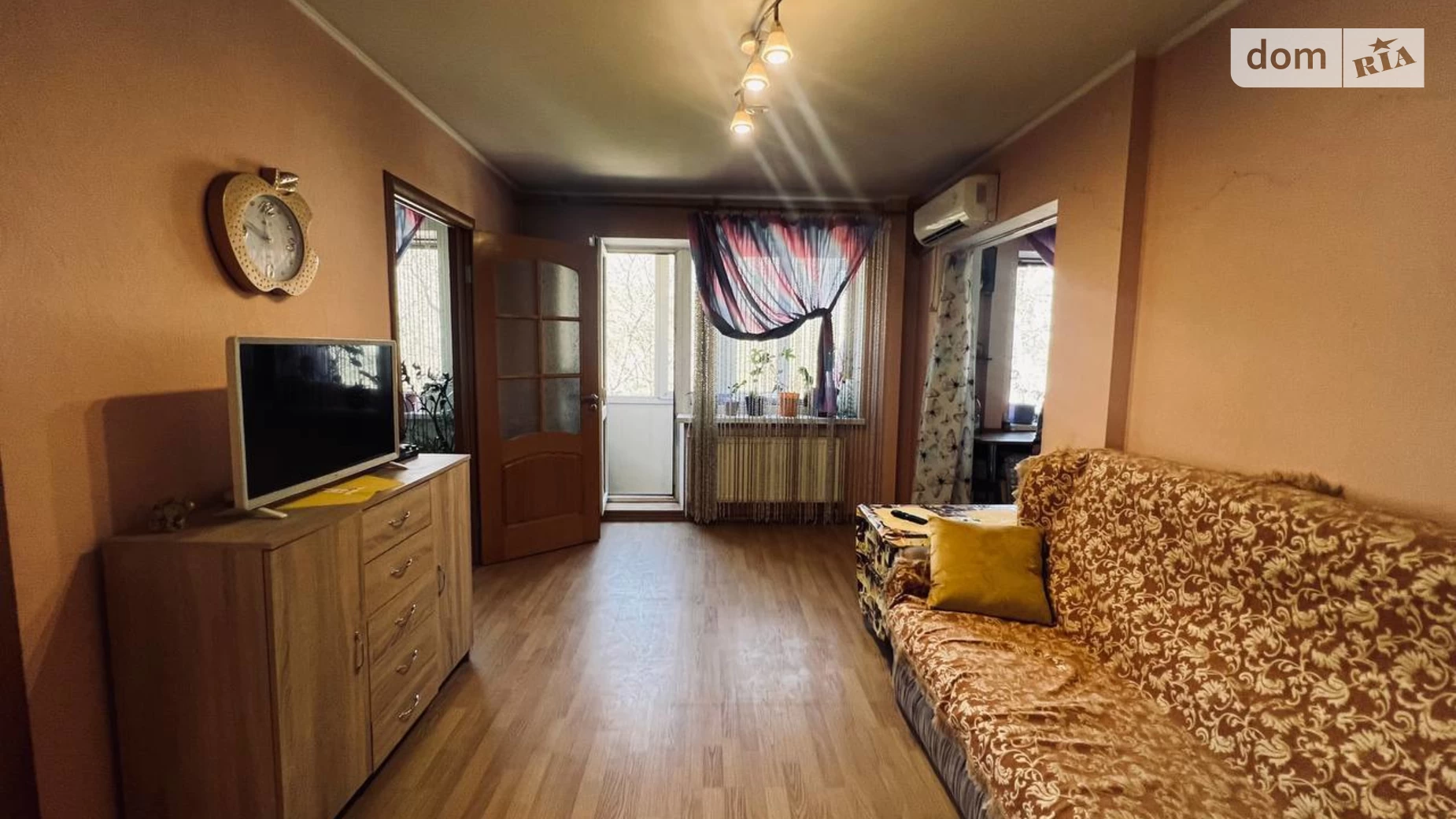 Продается 3-комнатная квартира 50 кв. м в Кропивницком - фото 2