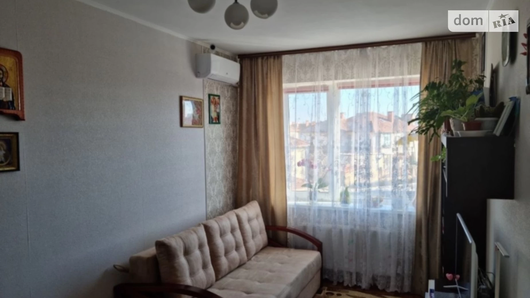 Продается 1-комнатная квартира 31 кв. м в Одессе, ул. Береговая, 163
