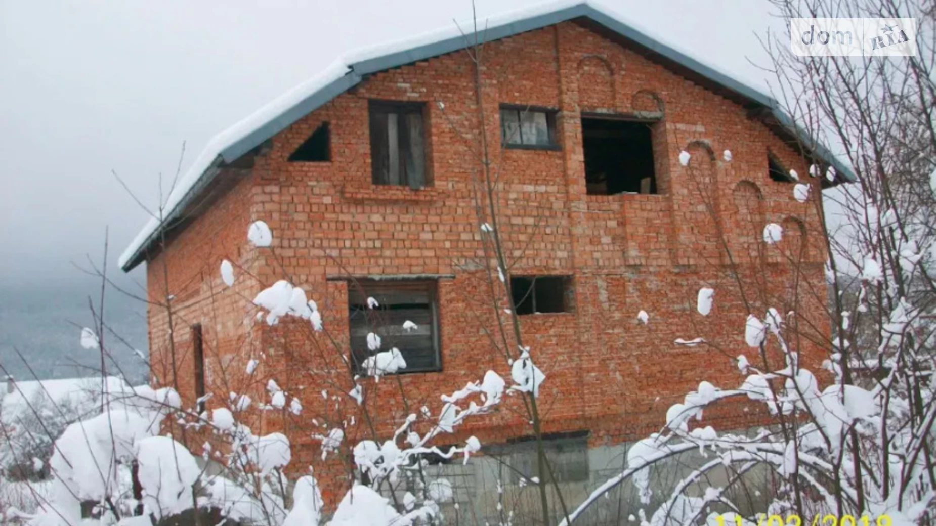 Продається будинок 2 поверховий 400 кв. м з садом, вул. Маркіяна Шашкевича