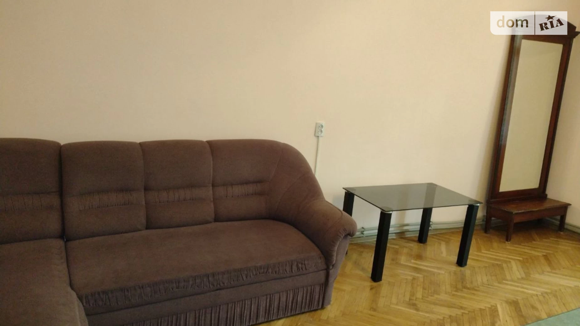Продається 1-кімнатна квартира 56 кв. м у Львові, вул. Шептицьких